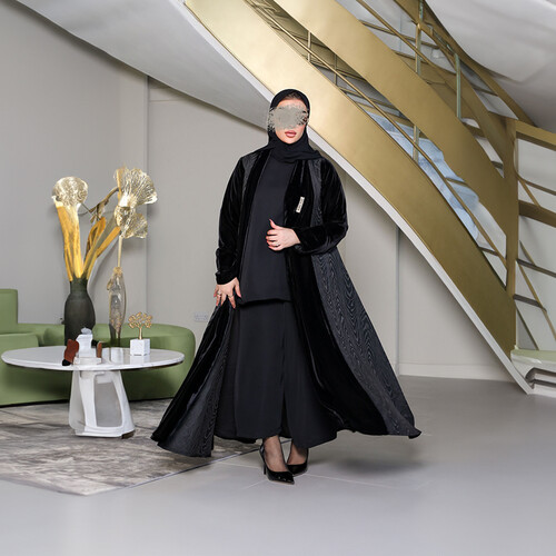 قصه كلوش مخمل + جكار