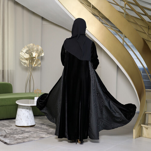 قصه كلوش مخمل + جكار