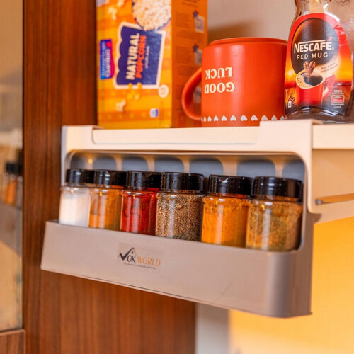 Storage Rack with 6 bottles