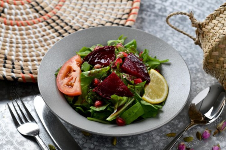 Beetroot with Arugula Salad