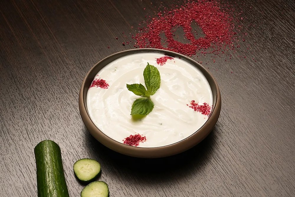Yoghurt salad