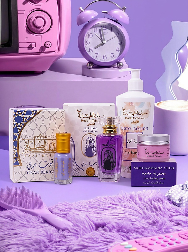 مجموعة انتعاش الصبف بمسك التوت البري