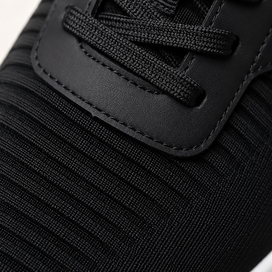 G09 black