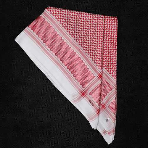 رويال آر احمر