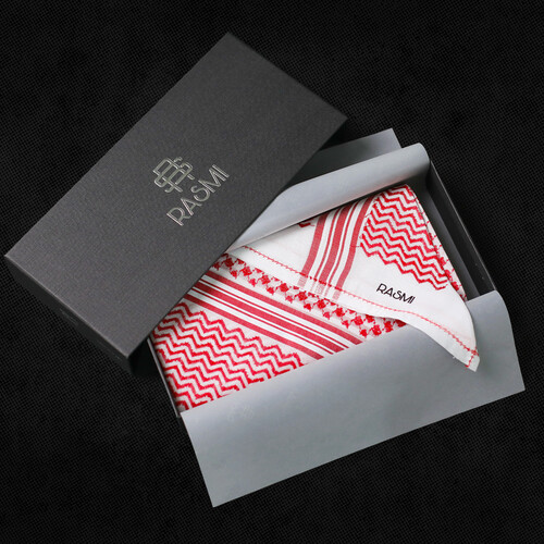 بيرفكت أحمر