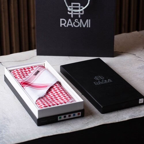 كلاسيك أحمر