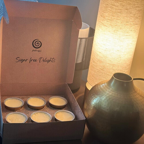 Mini Creme Caramel Box