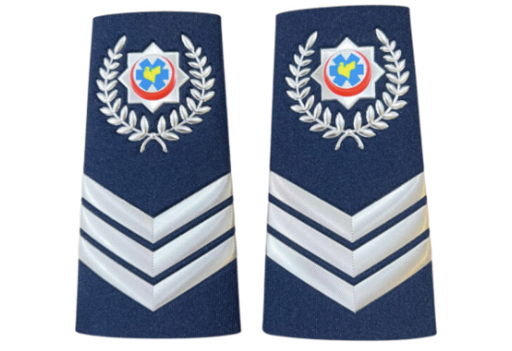 ‏MEDICAL EMERGENCY EPAULETTE - THREE THREADS