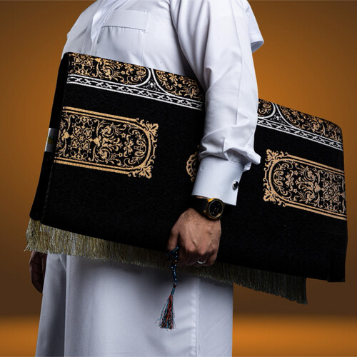 Luxury Prayer Rug Black (C)