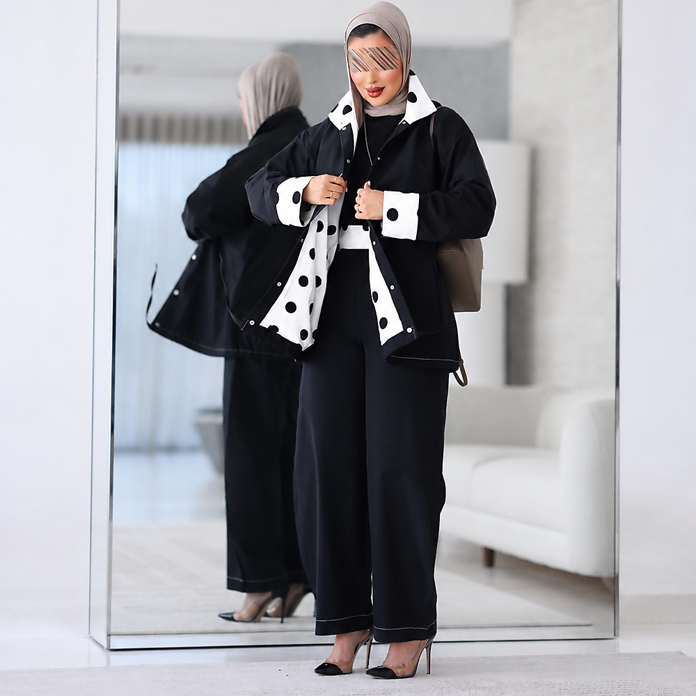 Season's suit اللون البديل