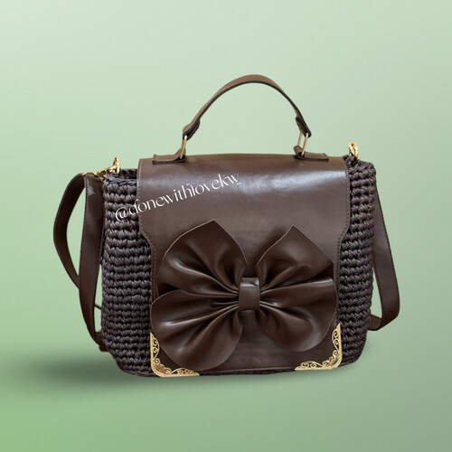 Crochet leather bag