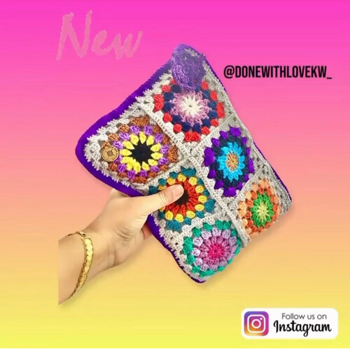 Crochet handbag with colorful squares