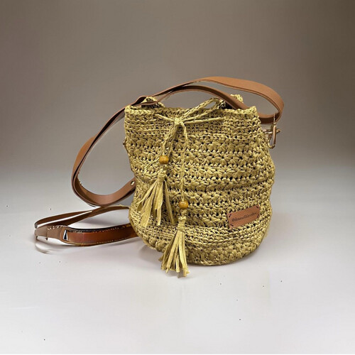 Round crochet bag