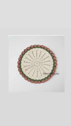 Trendy rose coaster