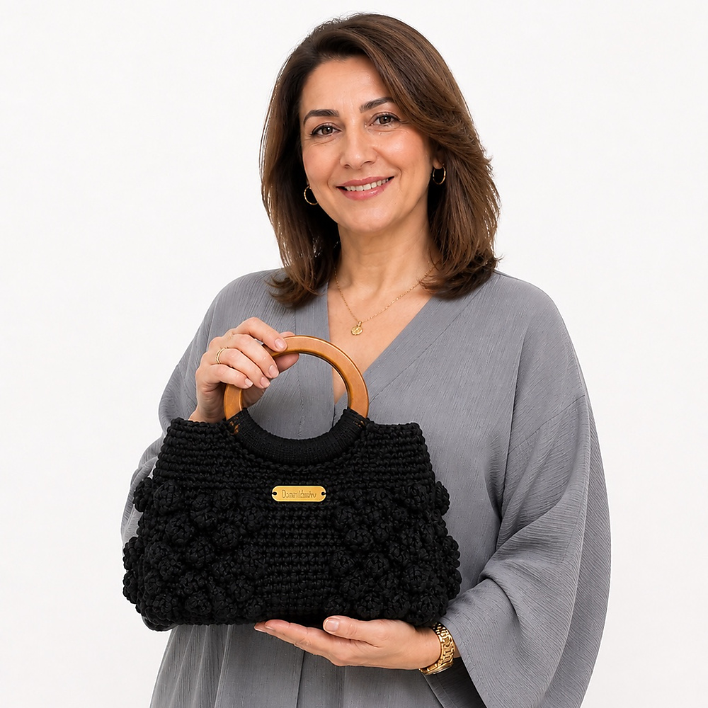 Classic Crochet Rose Bag