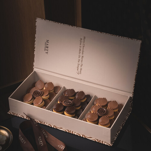 MARTY DAILY CHOCOLATE WITH BISCUIT 🤎🧡