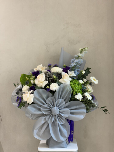 STANDING BOUQUET 5