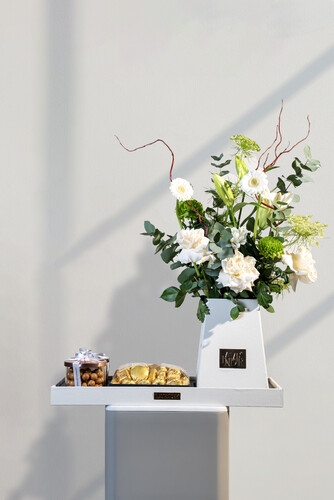 LAVA  TRAY ( WHITE )