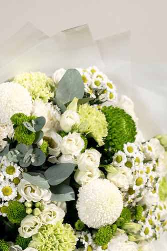 (WHITE) BOUQUET