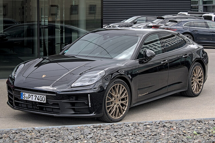 Porsche Panamera 2024-2026