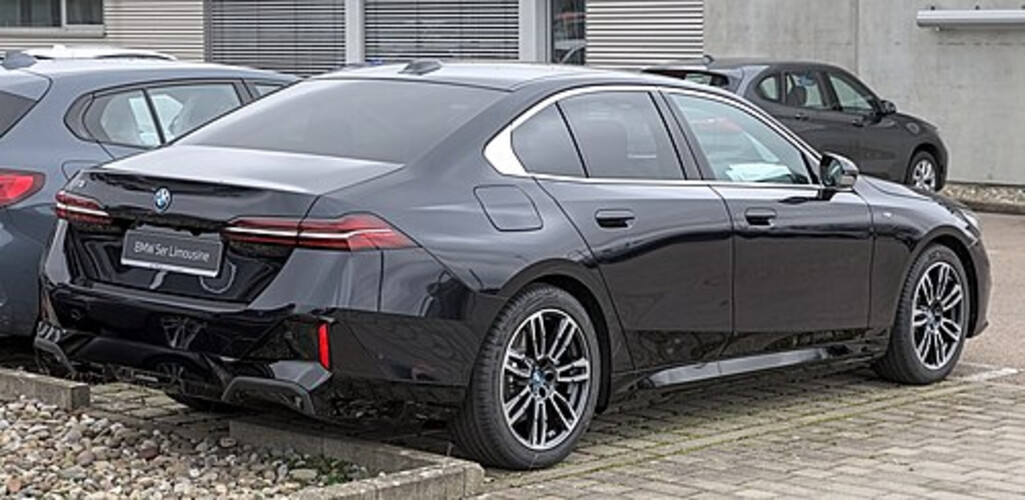 BMW 5 Series 2024-2026