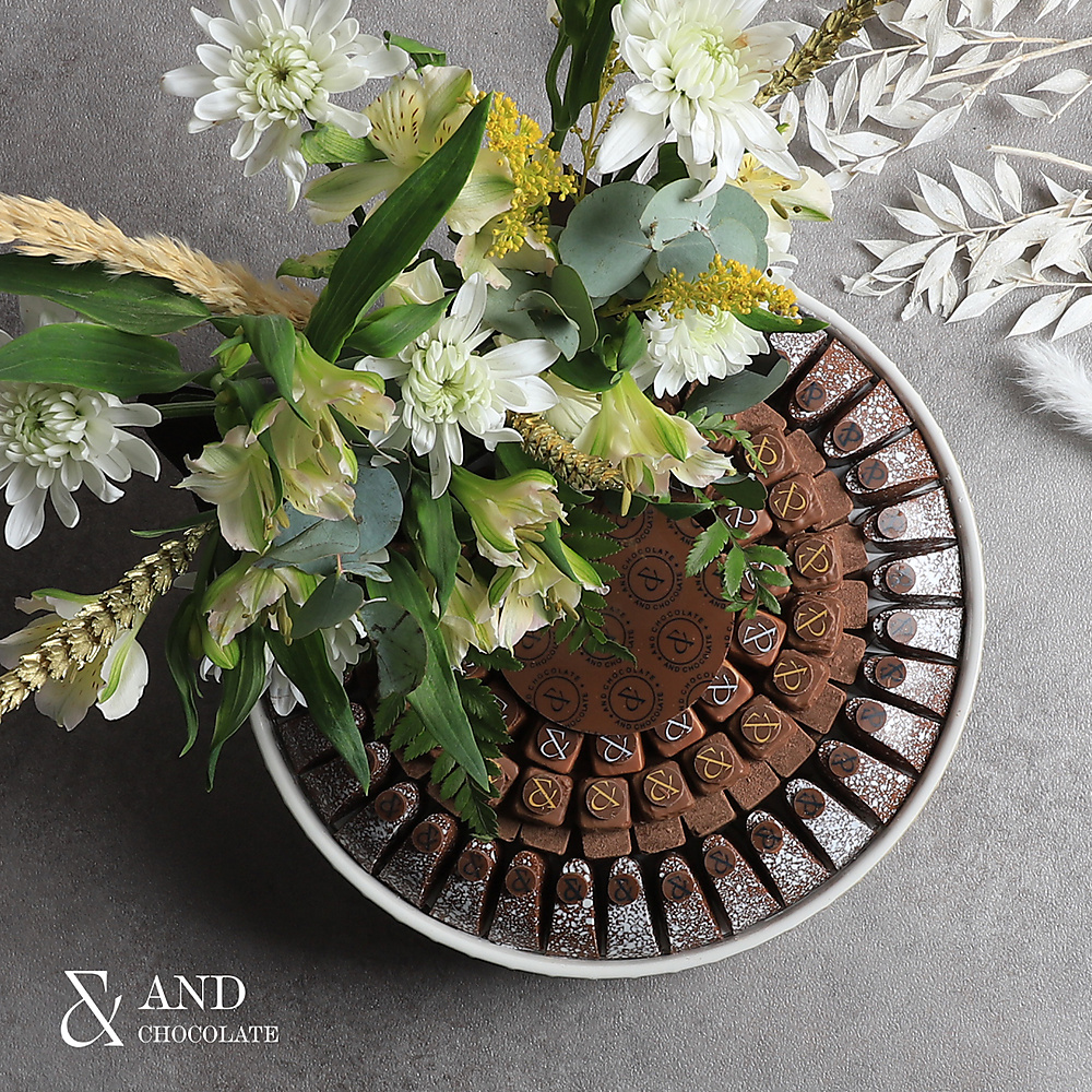 & 69 CHOCOLATE FLOWERS