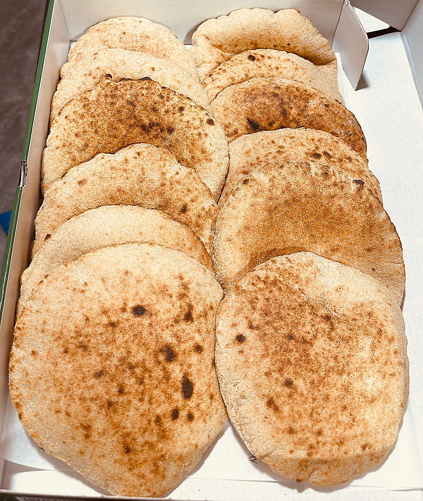 خبز عربى ساوردو بالحبة الكاملة