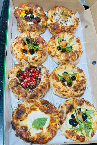 Mini Sourdough Box 8 Pieces Swollen limbs