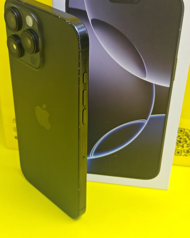 ايفون 16 برو ماكس – 256 جيجا – تيتانيوم أسود بطارية 90%