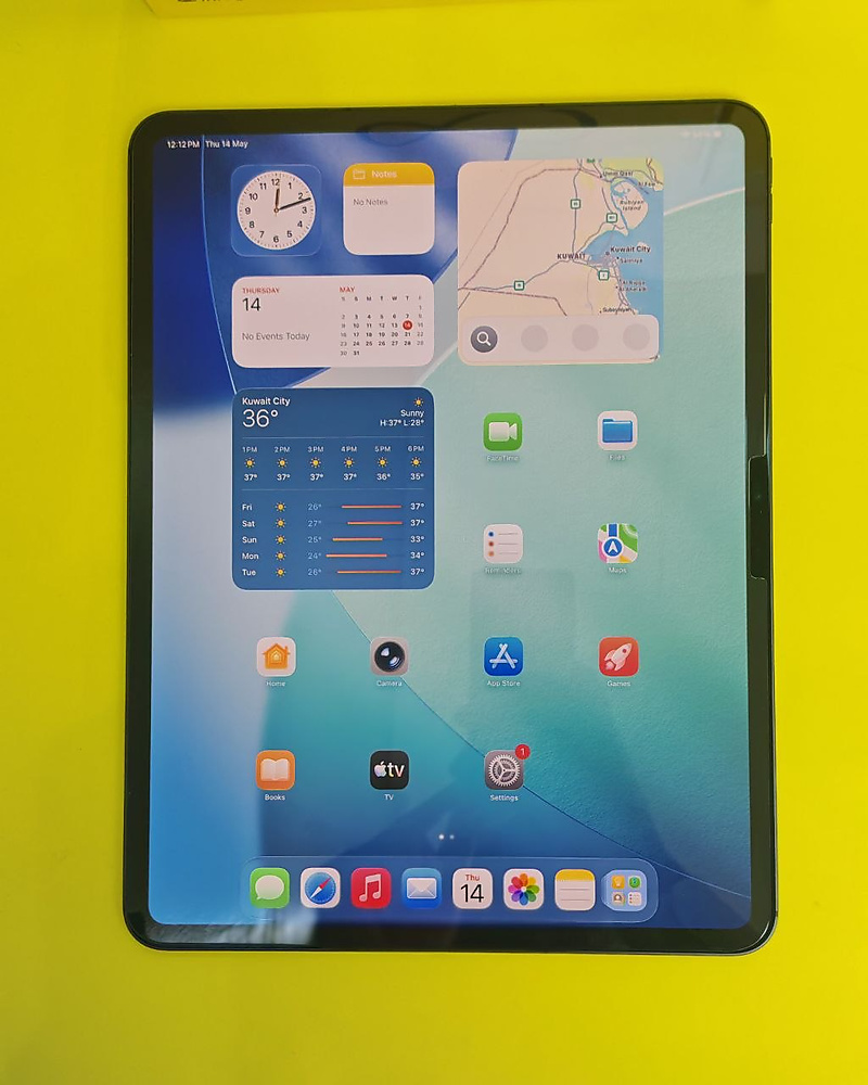 iPad Pro 13 M5 Black Cellular 100% (7 Cycles) Original With Box In Box