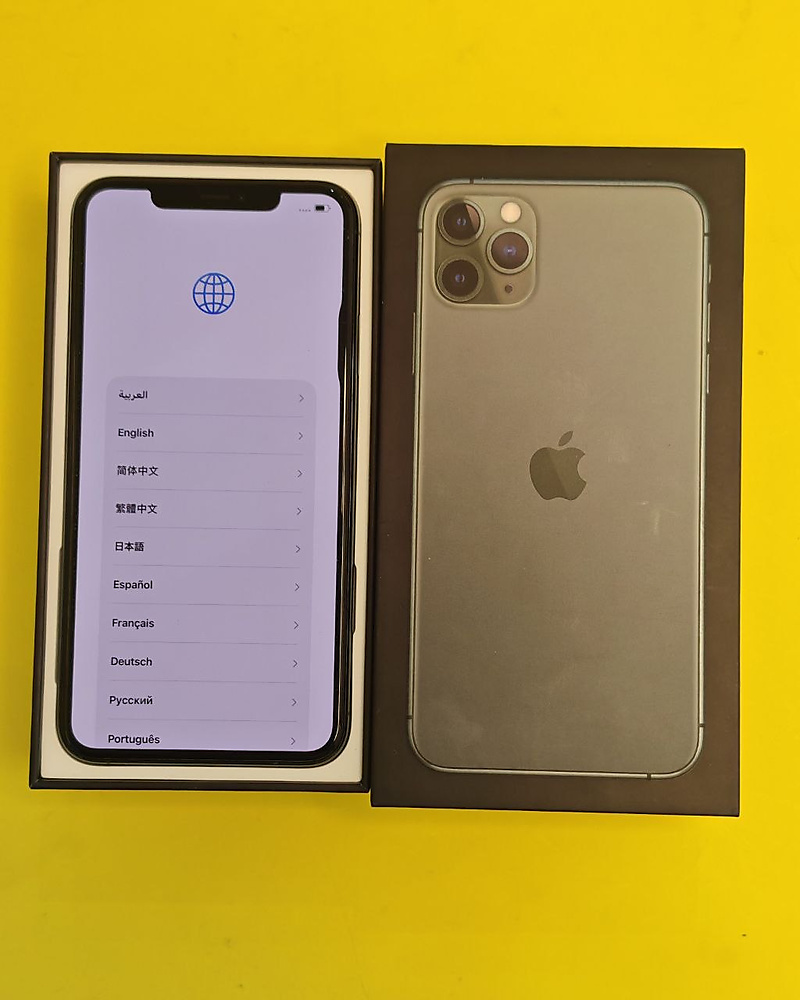 iPhone 11 Pro Max 64GB Midnight Green – Battery 81% Used Like New