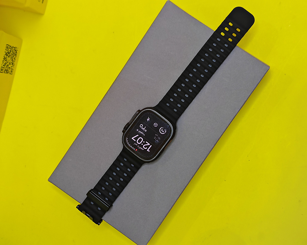 Apple Watch Ultra 2 49mm Black Titanium – Battery 96% With Box Used Like New