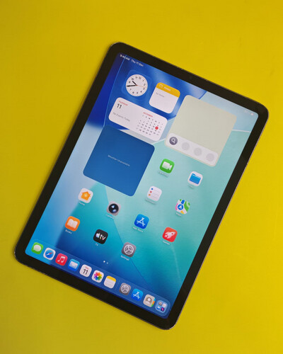 آيباد آير (الجيل الخامس) – 256 جيجا – رمادي – M1 مستعمل