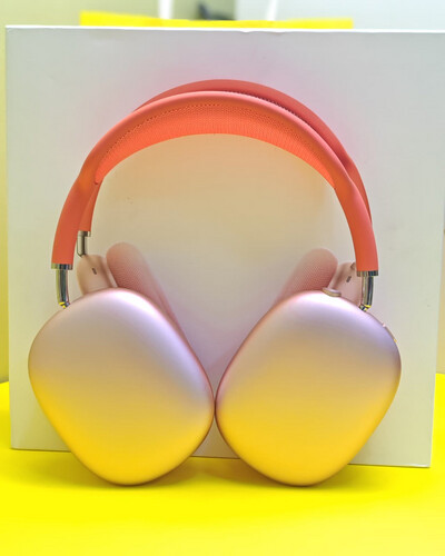 Apple AirPods Max with Active Noise Cancellation – Pink