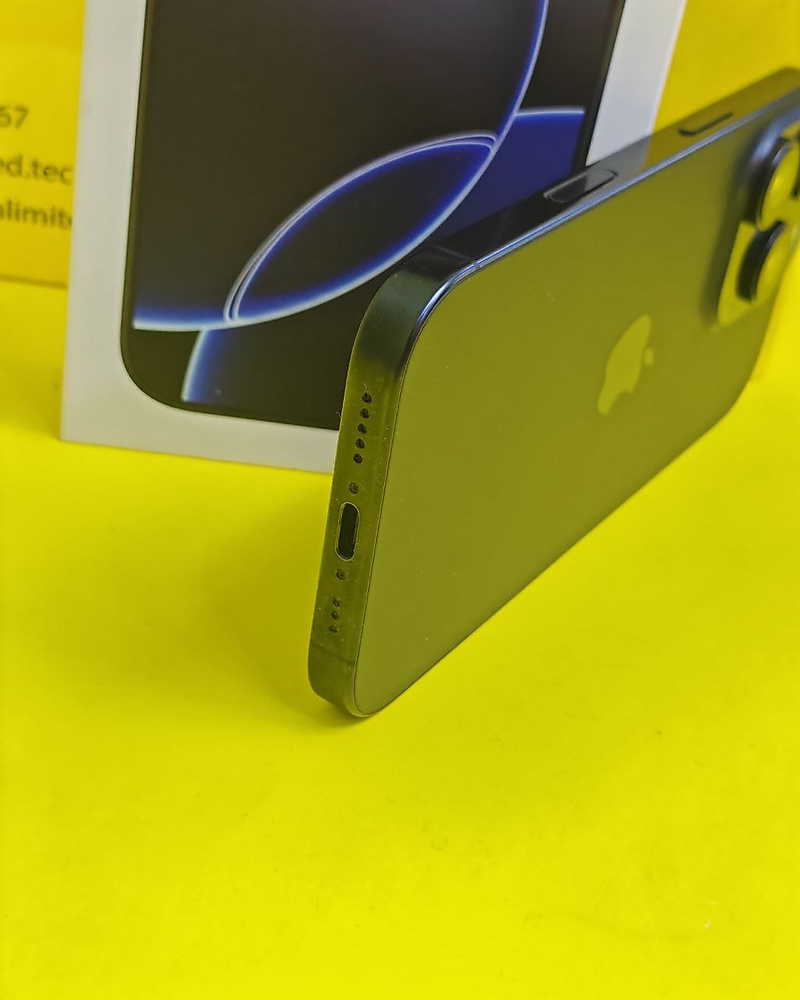 ايفون 16 برو – 256 جيجا – أسود بطارية 94% مستعمل كالجديد