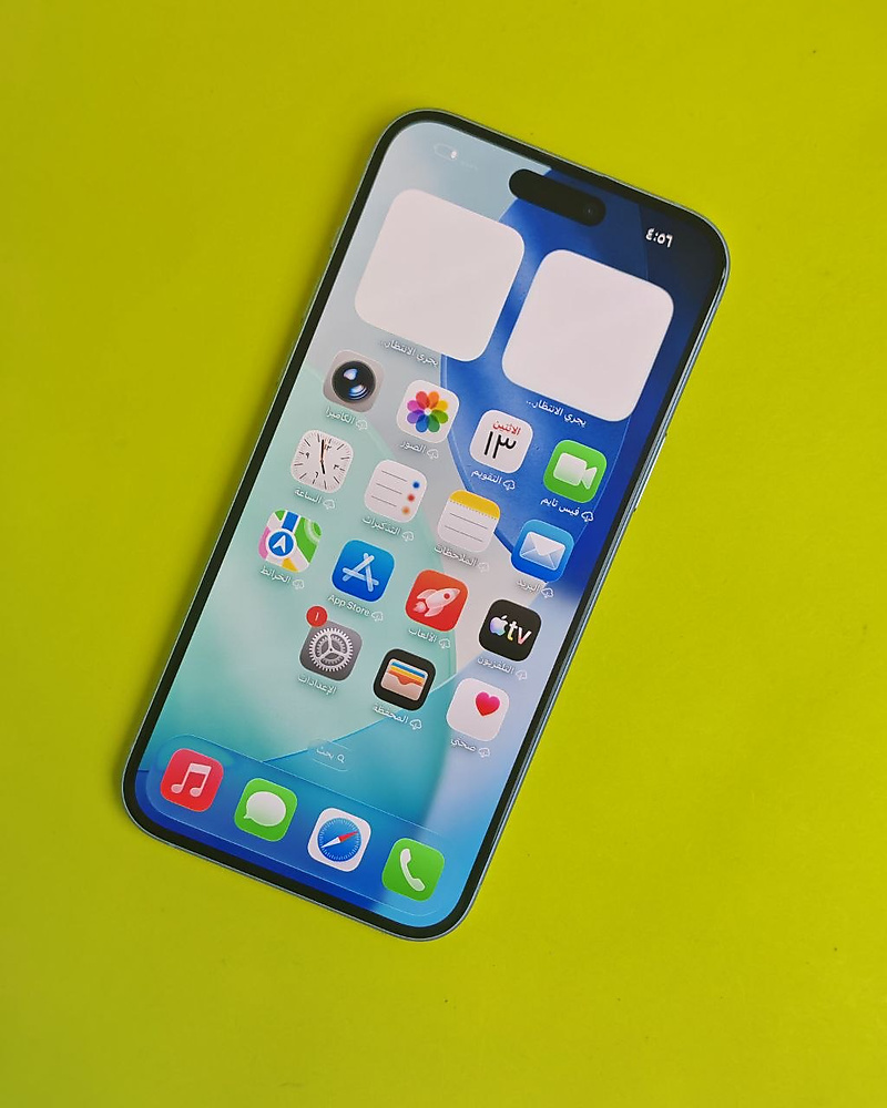 ايفون 15 بلس – 256 جيجا – أسود بطارية 83% مستعمل كالجديد