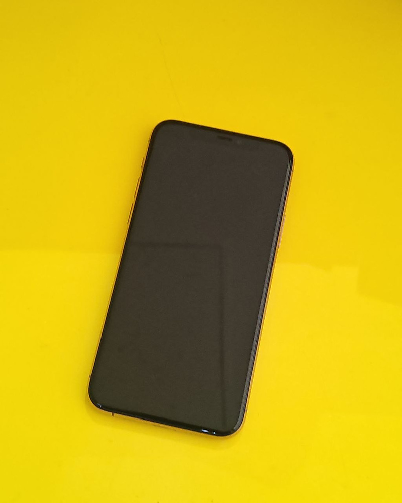 iPhone 11 Pro 256GB Gold – Battery 82% Used Clean