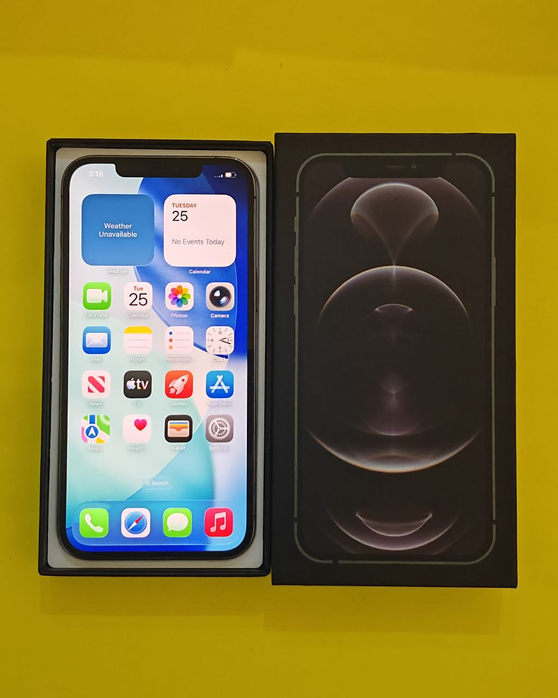 iPhone 12 Pro Max 256GB Graphite – Battery 78% Used Like New