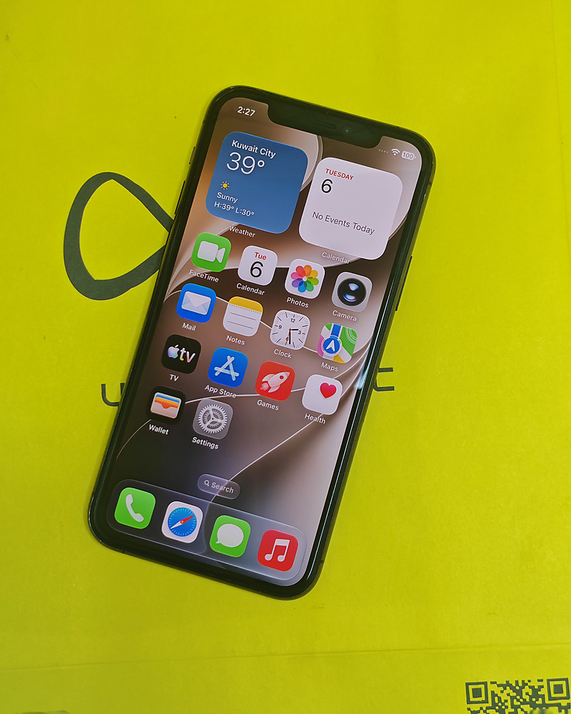iPhone 11 Pro 256GB Space Gray – Battery 100% Used Like New