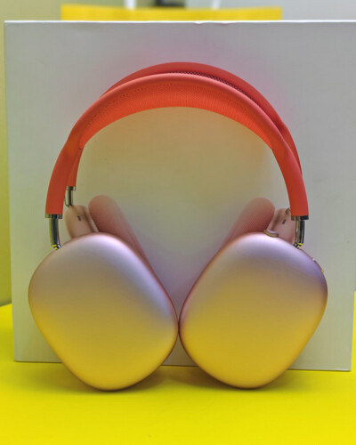 Apple AirPods Max with Active Noise Cancellation – Pink