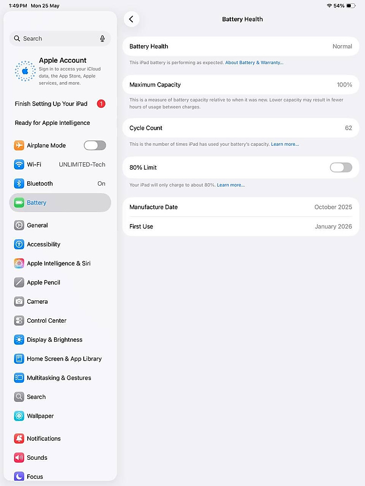 iPad Pro 13-inch M5 512GB Space Black 100% Battery Used Like New