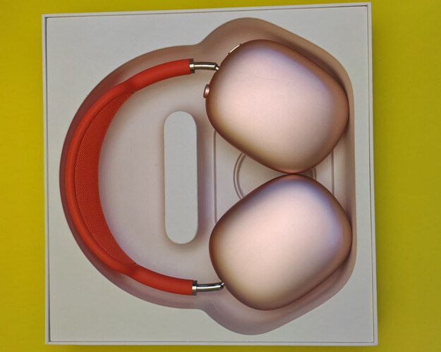 Apple AirPods Max with Active Noise Cancellation – Pink