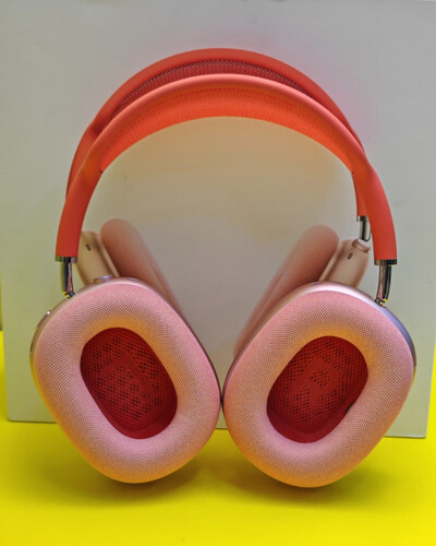 Apple AirPods Max with Active Noise Cancellation – Pink