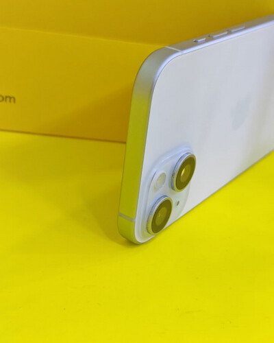 ايفون 15 – 128 جيجا – أزرق بطارية 79% مستعمل كالجديد