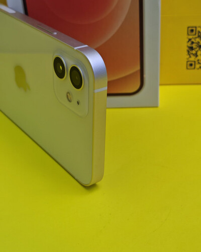 ايفون 12 – 128 جيجا – أبيض بطارية 79% مستعمل كالجديد