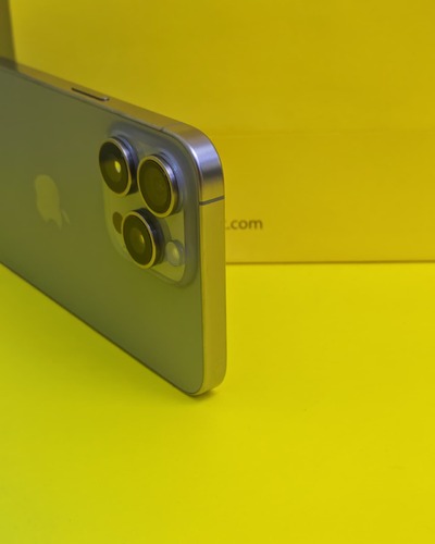 ايفون 15 برو ماكس – 512 جيجا – تيتانيوم طبيعي بطارية 89% مستعمل كالجديد