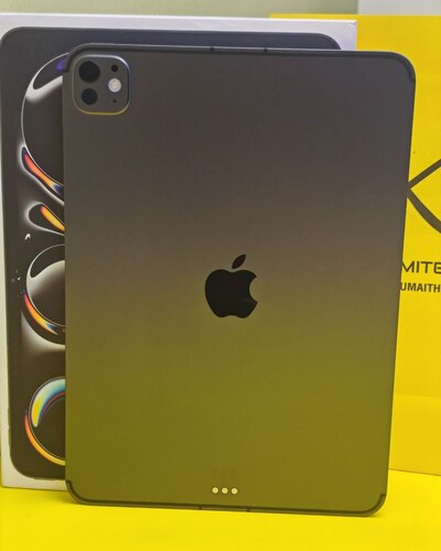 ايباد برو 11 انش الجيل الأحدث M5 – 256 جيجا – 5G مستعمل كالجديد - شريحة