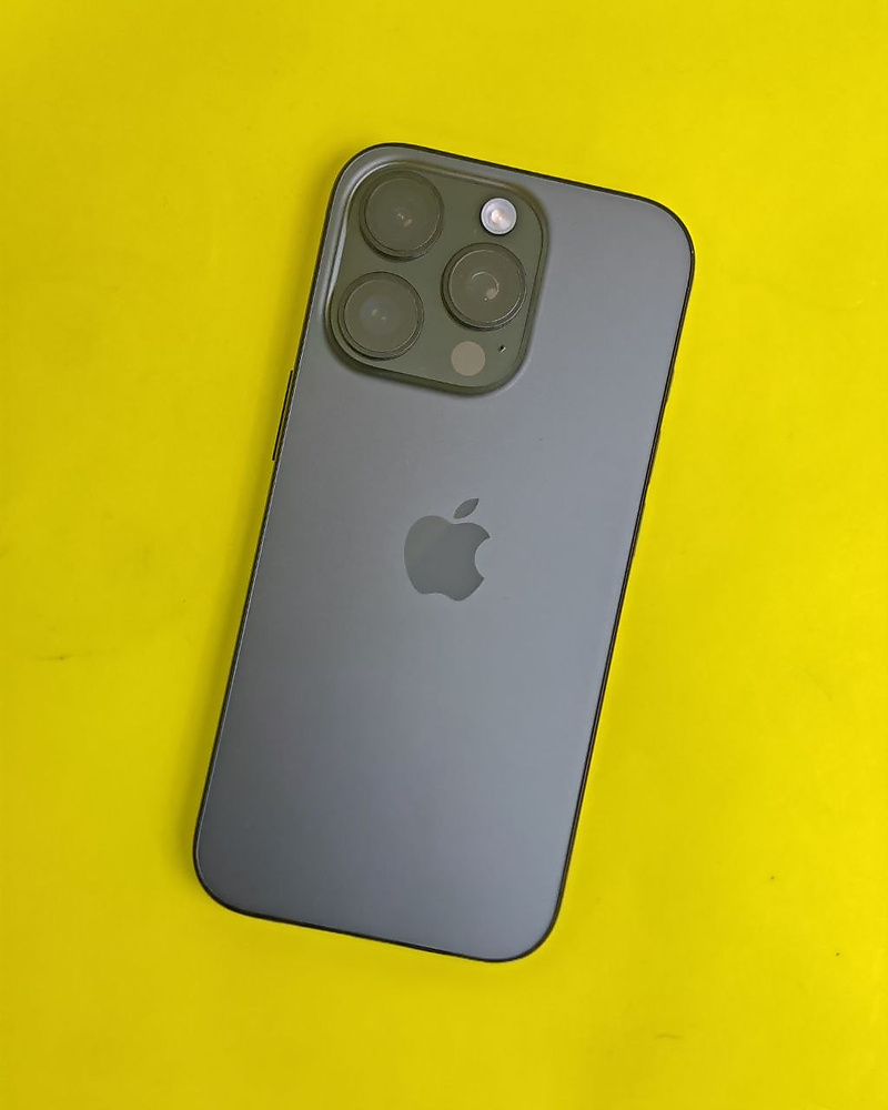 ايفون 16 برو – 256 جيجا – أسود بطارية 94% مستعمل كالجديد