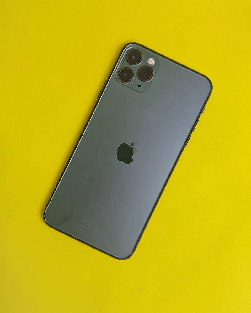 ايفون 11 برو ماكس – 256 جيجا – أخضر بطارية 79% مستعمل نظيف