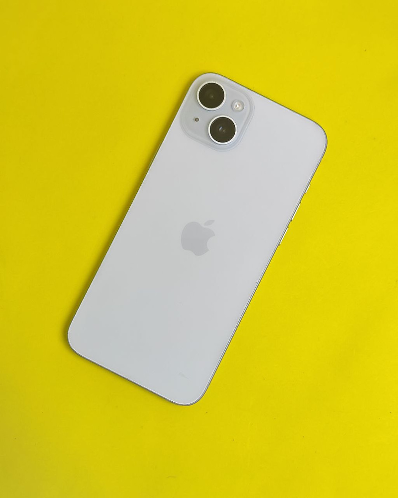 ايفون 15 بلس – 256 جيجا – أسود بطارية 83% مستعمل كالجديد